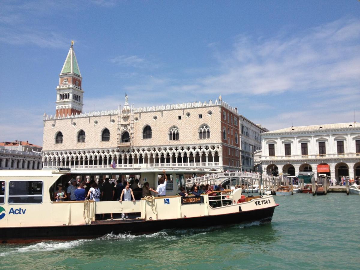 Residenza Dondel Apartamento Veneza Exterior foto
